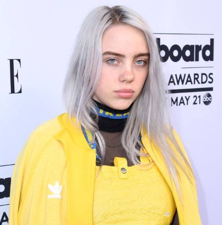 Billie Eilish earned 5 Grammy Awards in 2020.